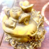 Thiềm Thừ Cõng Thỏi Vàng
